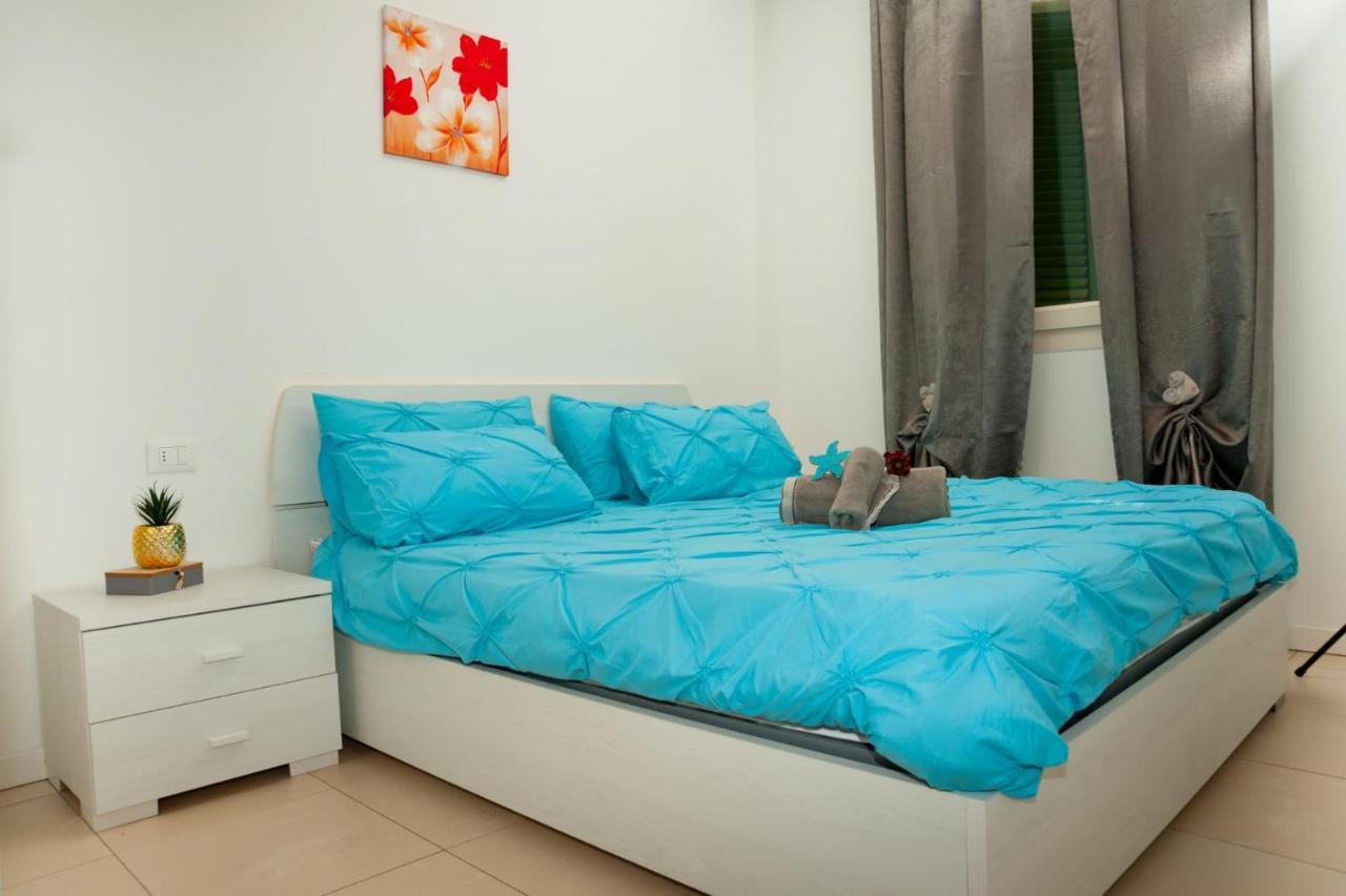 Residence Baia Delle Mimose Badesi Ngoại thất bức ảnh