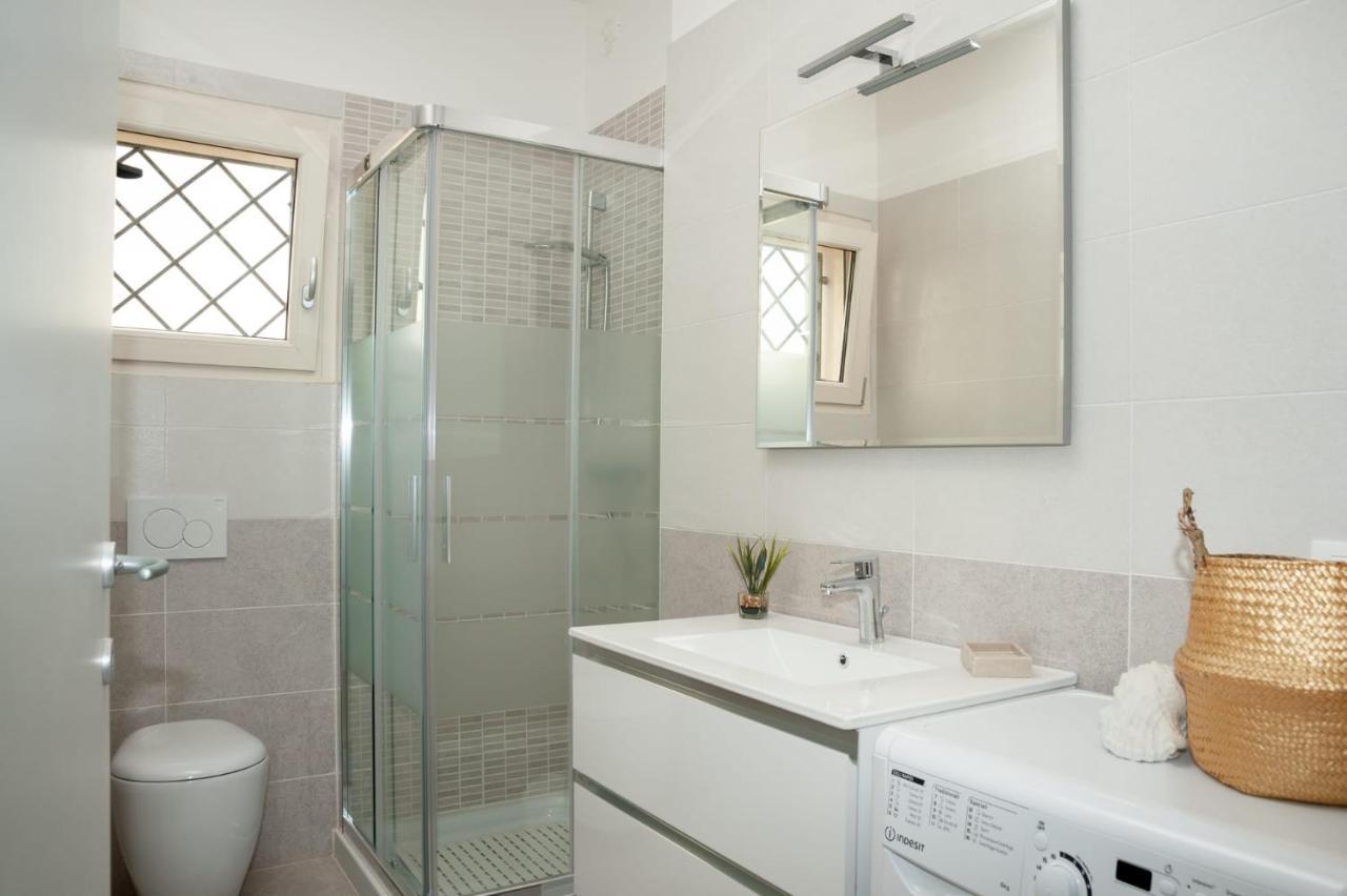 Residence Baia Delle Mimose Badesi Ngoại thất bức ảnh